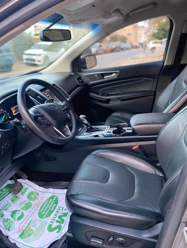 Ford Edge – Image 3