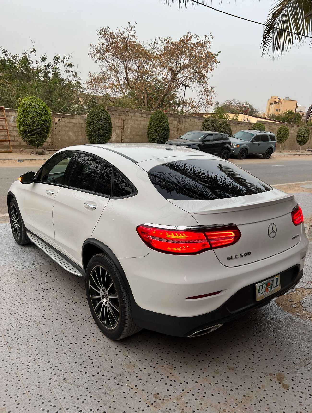 MERCEDES GLC 300 – Image 3