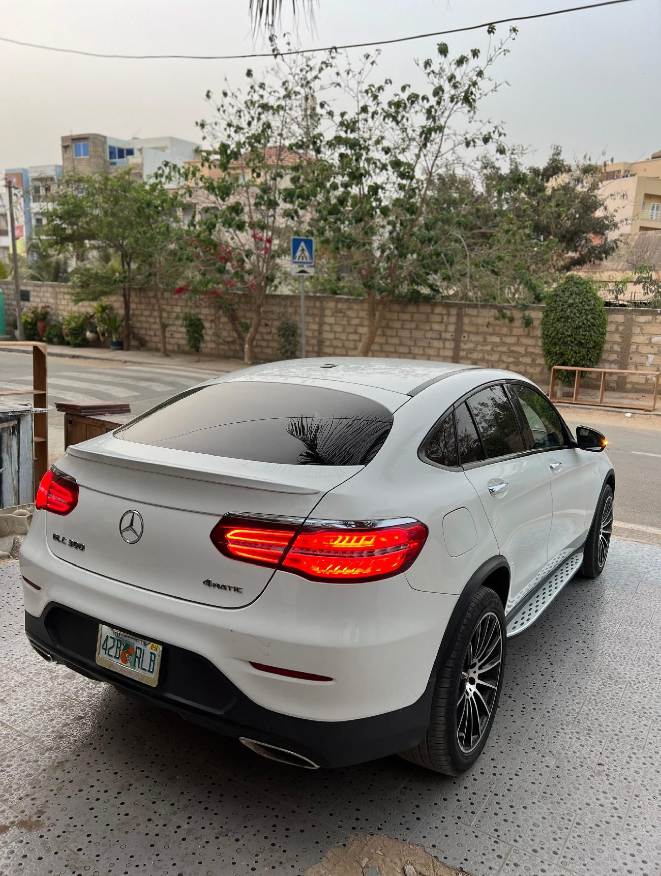 MERCEDES GLC 300 – Image 7