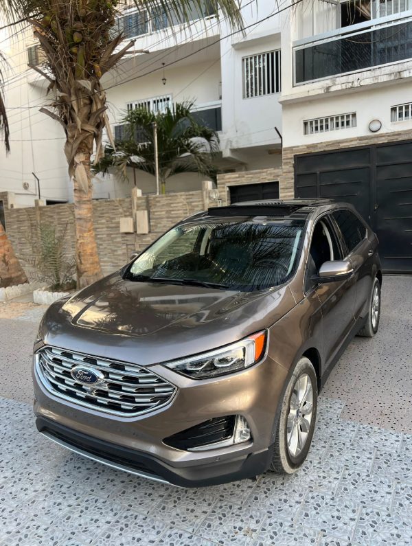 FORD EDGE TITANIUM – Image 2