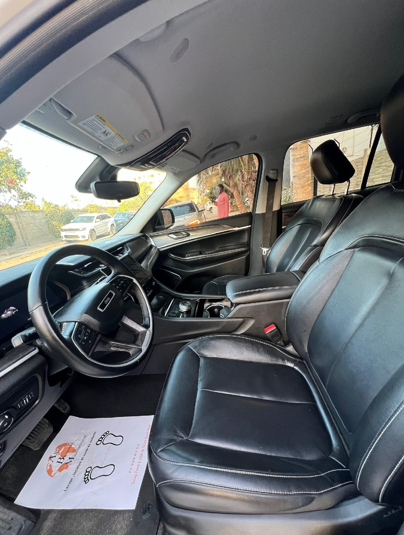 JEEP CHEROKEE LIMITED – Image 9