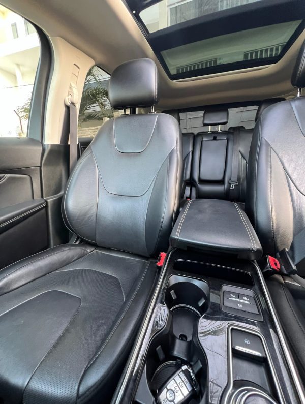 FORD EDGE TITANIUM – Image 5