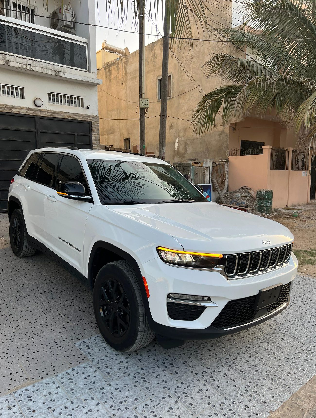 JEEP CHEROKEE LIMITED – Image 5