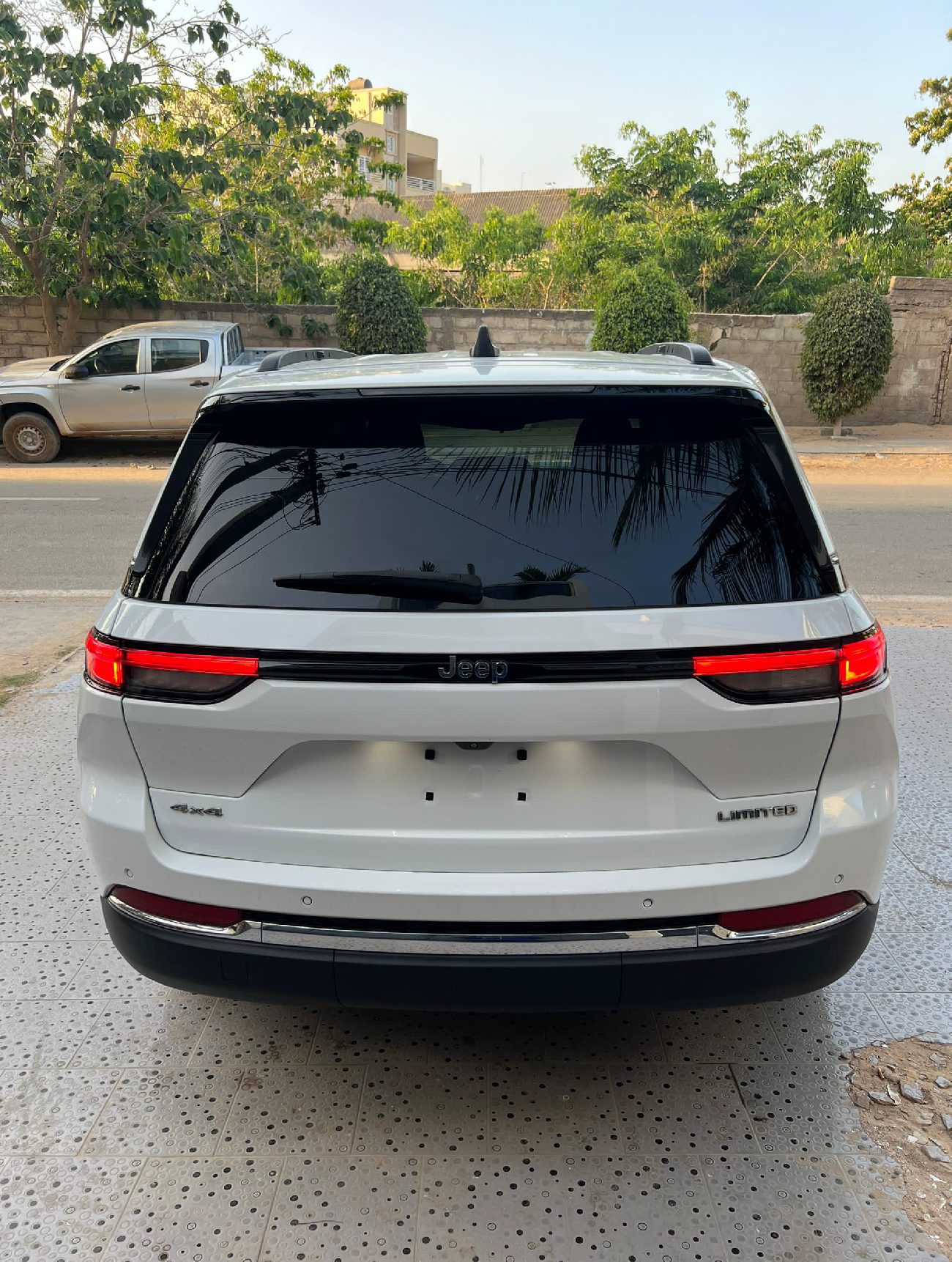 JEEP CHEROKEE LIMITED – Image 3